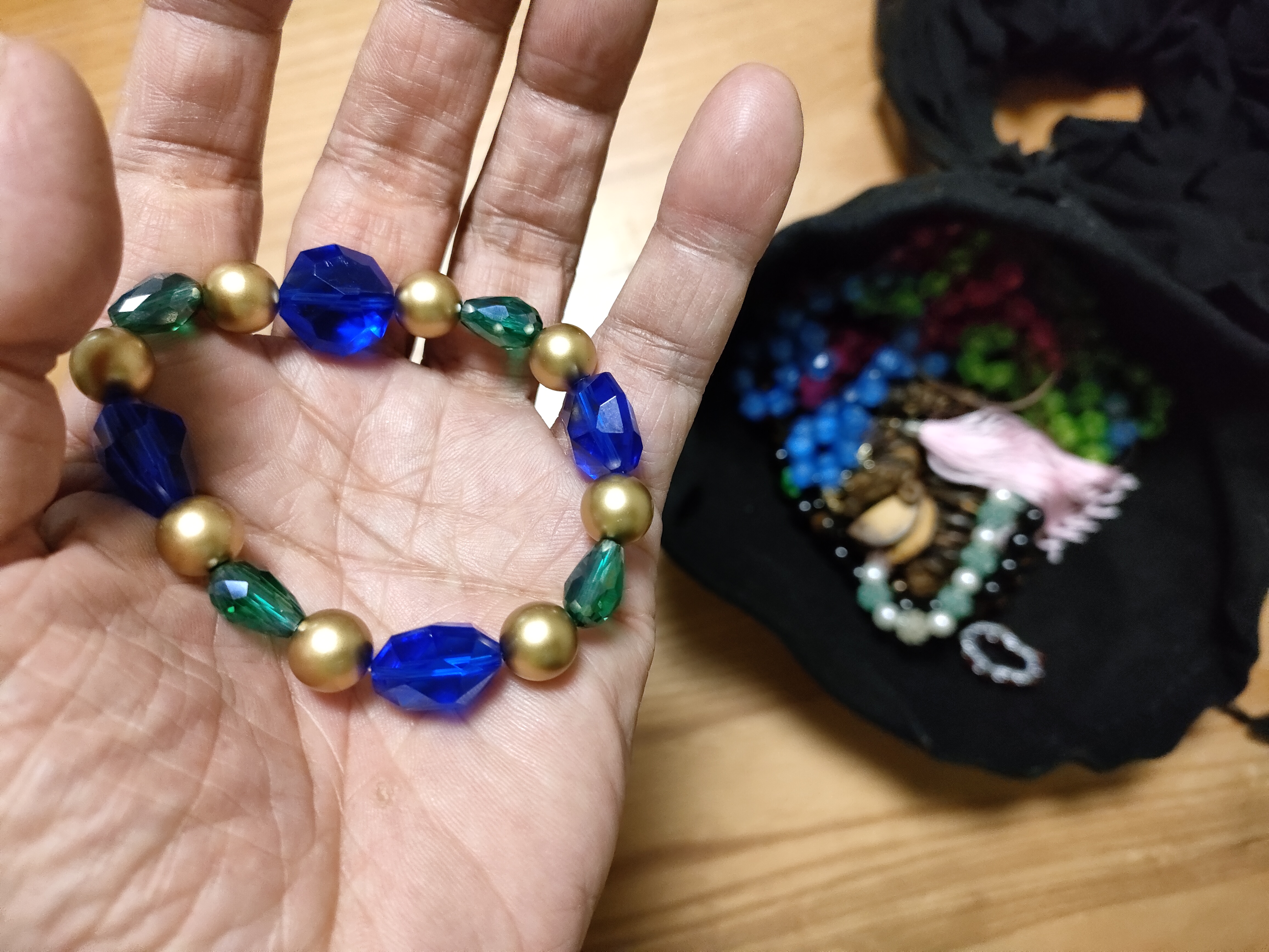 ����̘r�ցATowako (�s�a�q) ���� ���� ���������܂����B(2022/01/25 Tue)