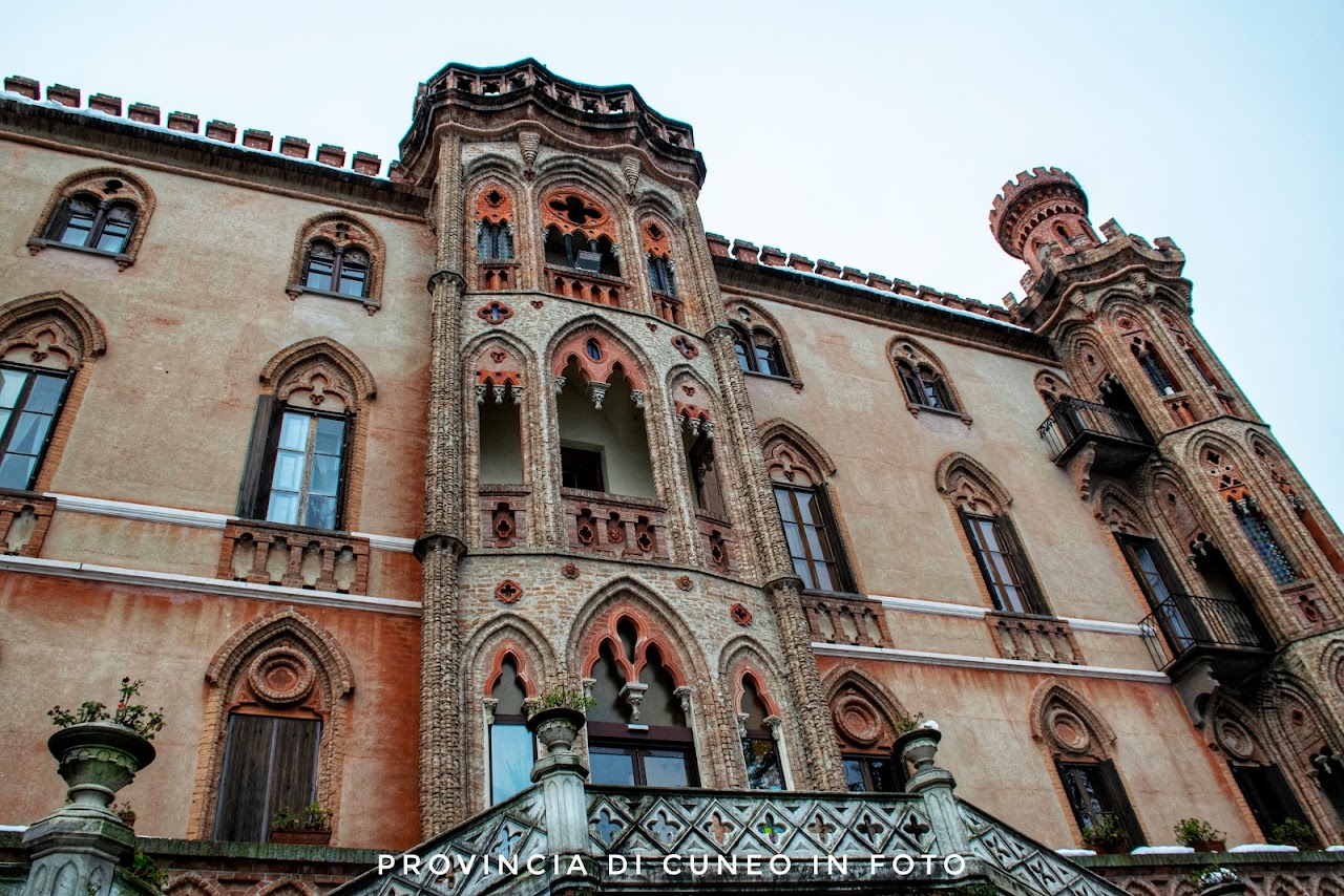 Fotografie Castello di Novello - Langhe