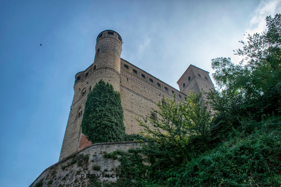 Fotografie del Castello di Serralunga d'Alba