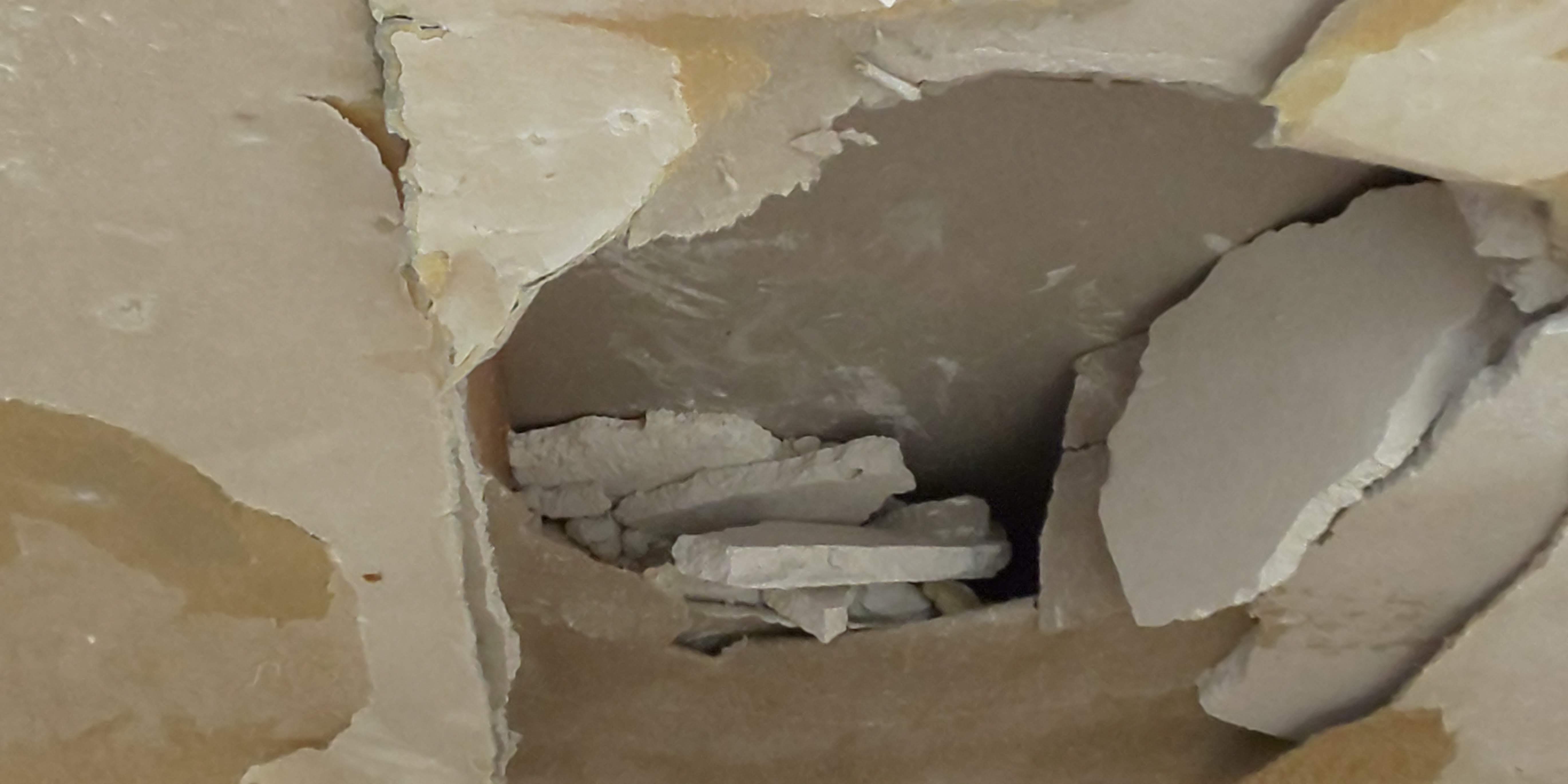 ��������܂����A�g�C���̕ǂ̑傫���ق��̌����ǂ��ł��u�S�����U�[�V�[�g�v�B���[���A��ρA��S���B