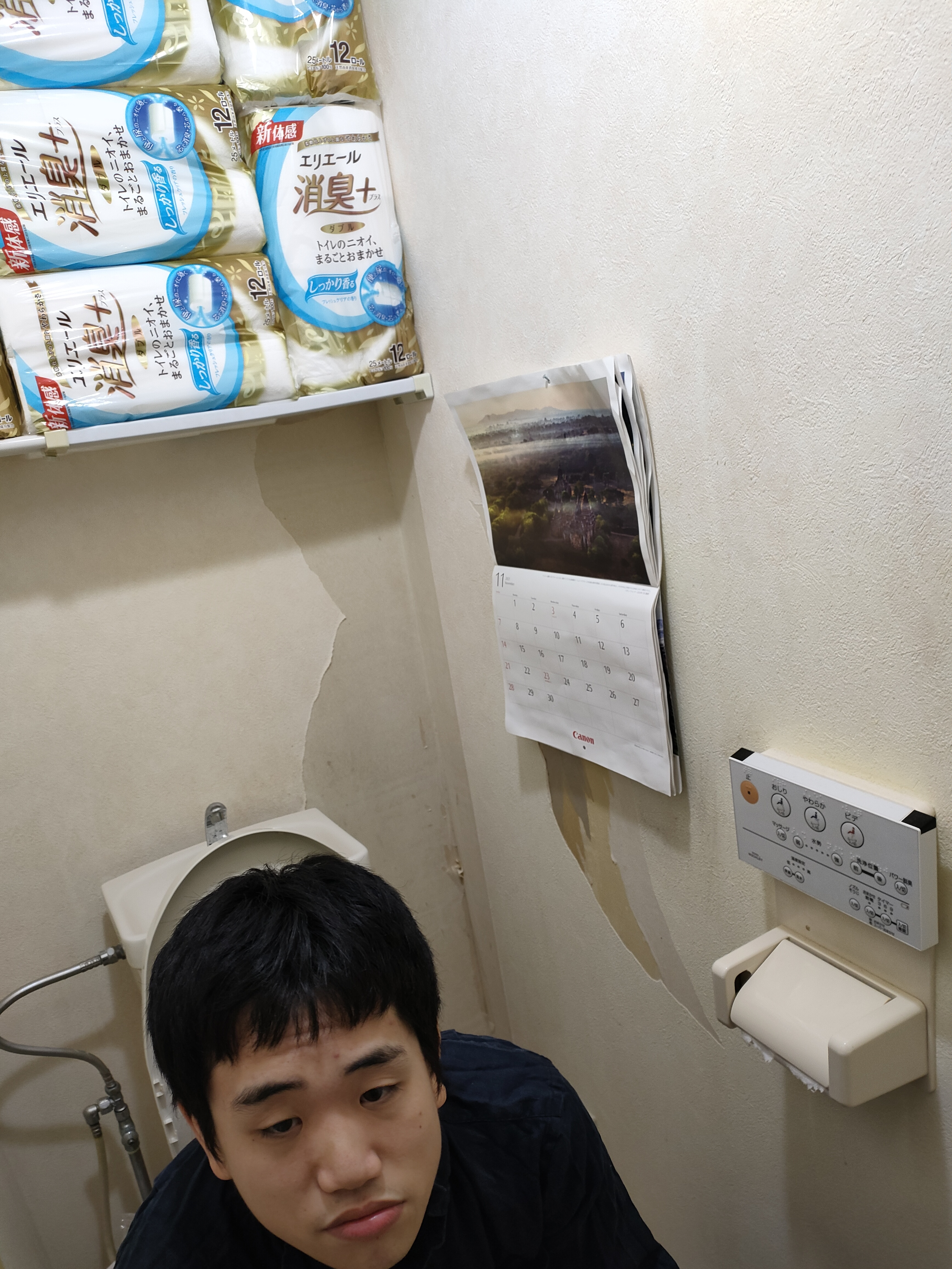 ȂlB(gC猺ւ֊ђʂǂ̌)