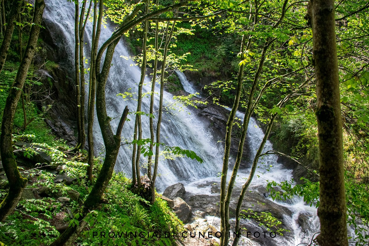 Fotografie  La Valle Pesio nel Parco Naturale del Marguareis