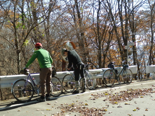 ツーリング自転車としてのリカンベント - 幅員5.5m未満をゆく