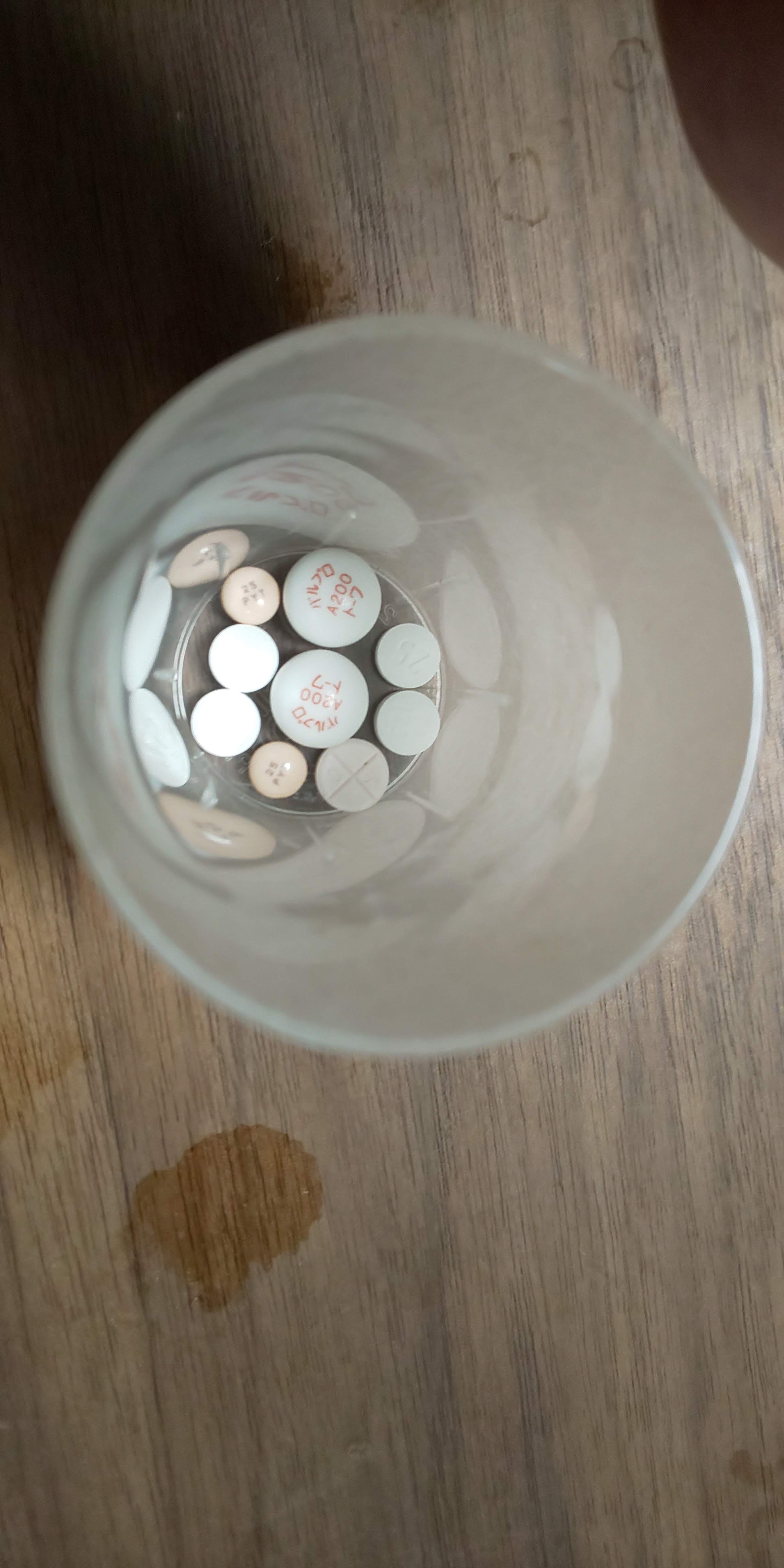 �Ƃ��݂� ���� �́u��̃J�N�e���v�B����ɂ���ɁA���̌�B(�Ă񂩂���Ĕ� !! )