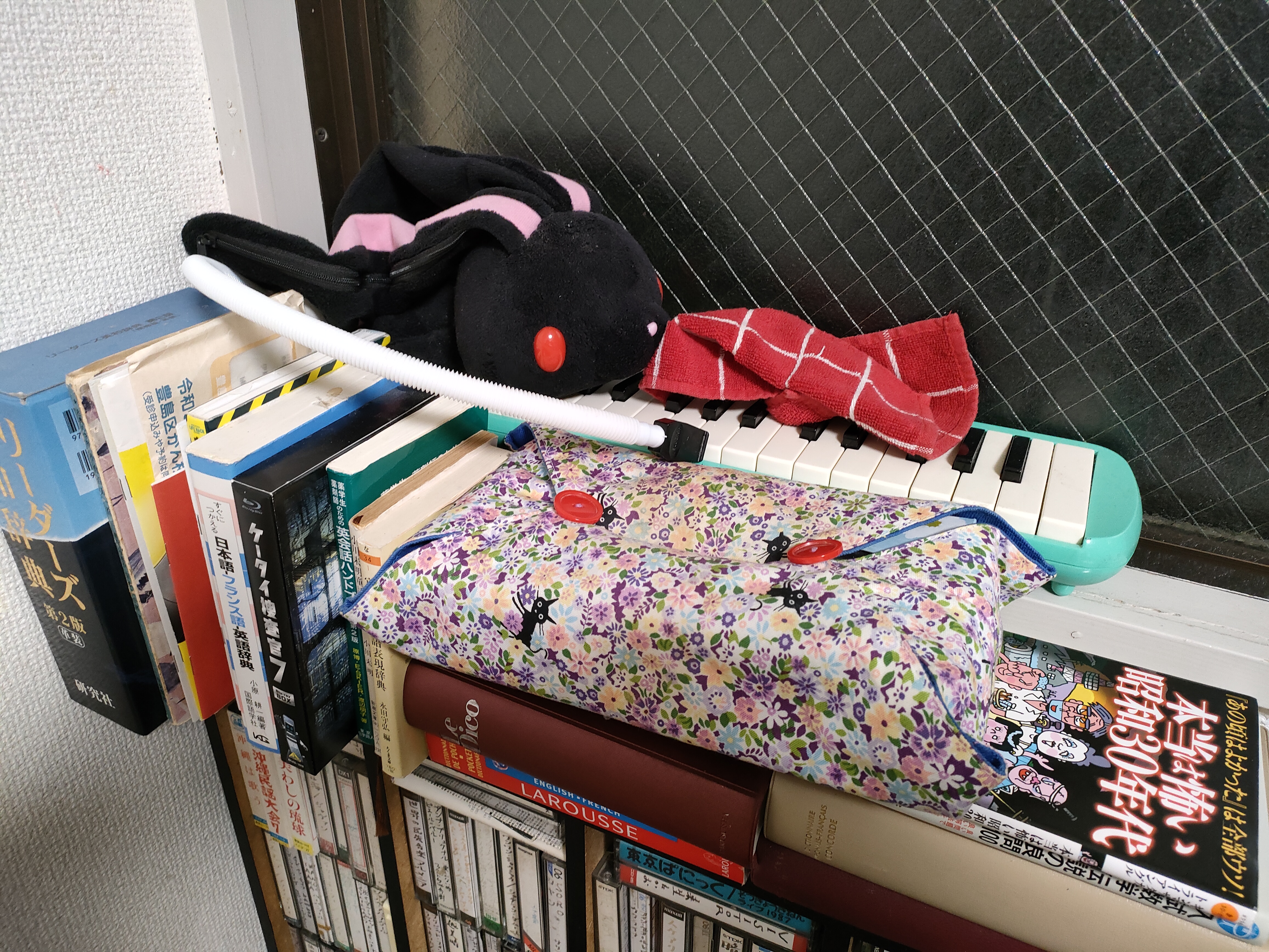 �Ȃ��݂ݍ������� ���� (��� �� ���� ����� ���a�����v���[���g) (4�N�O) �� ���_�C�����u���Y��̃^�I���n���J�`�� ���񂭂� ���Ă���Ƃ���B