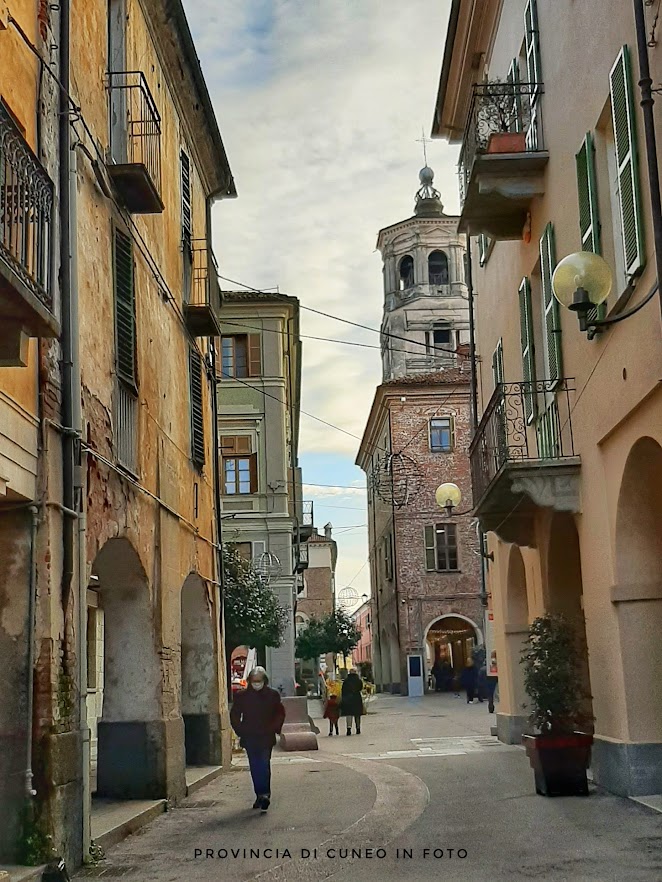 Fotografie Fossano la città degli Acaja in provincia di Cuneo