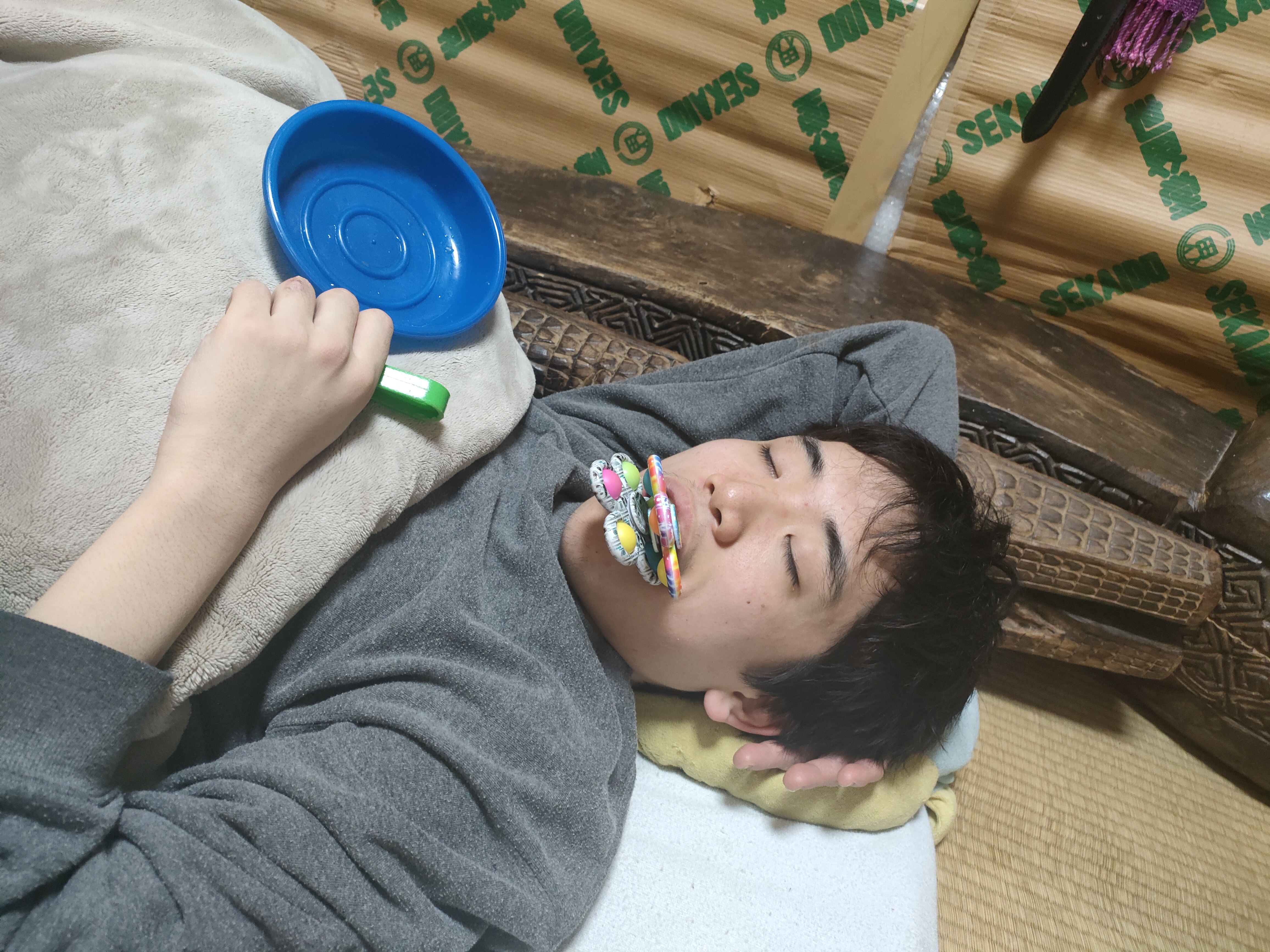 Xsi[Ƀhn}AƂ݂ BĂAOӘAŁȀAQ̂܁BN`oV݂ɂȂƂB