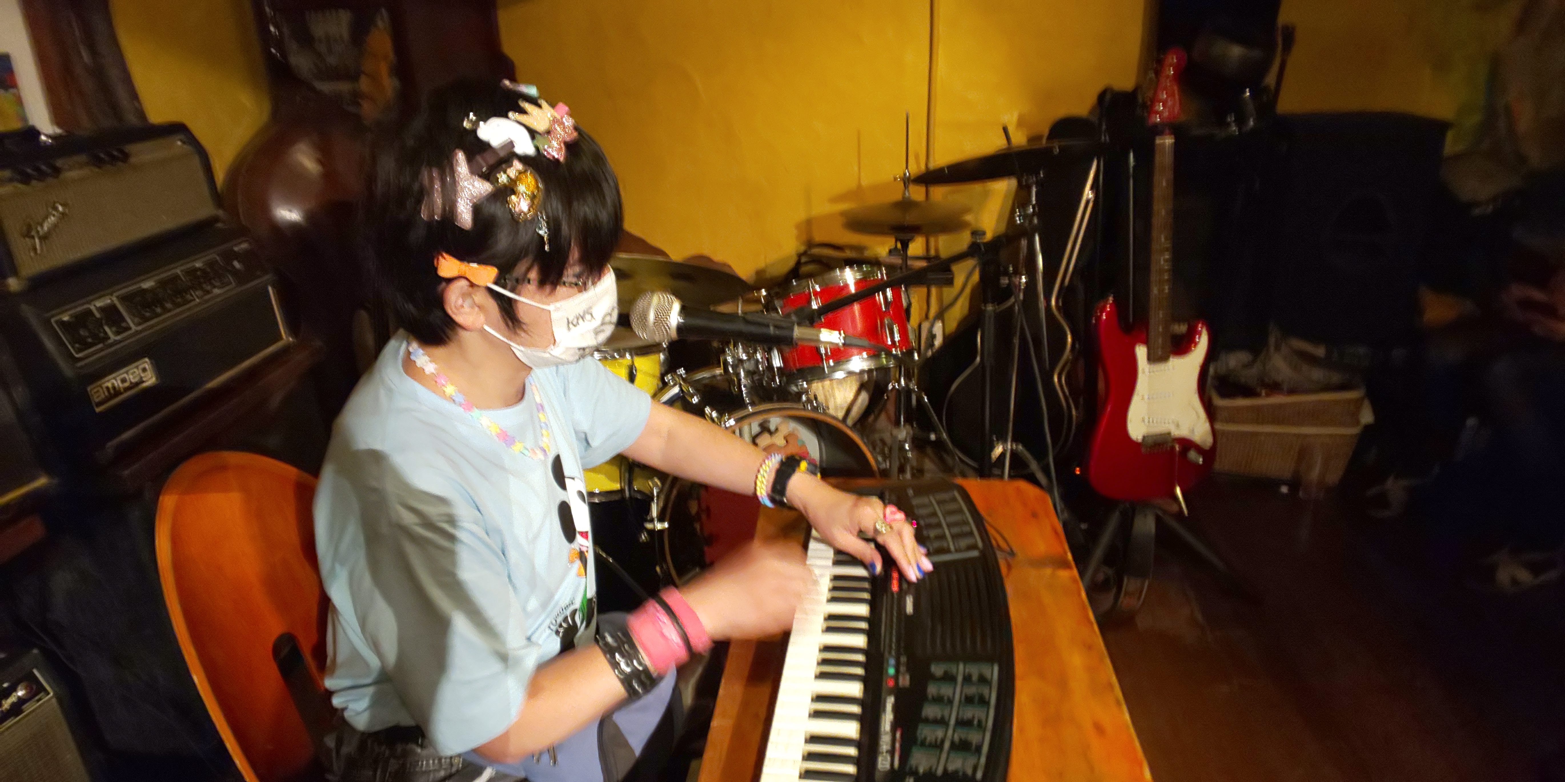 �G���s�̃T�C�h�����TASKE����B�������A���O���B